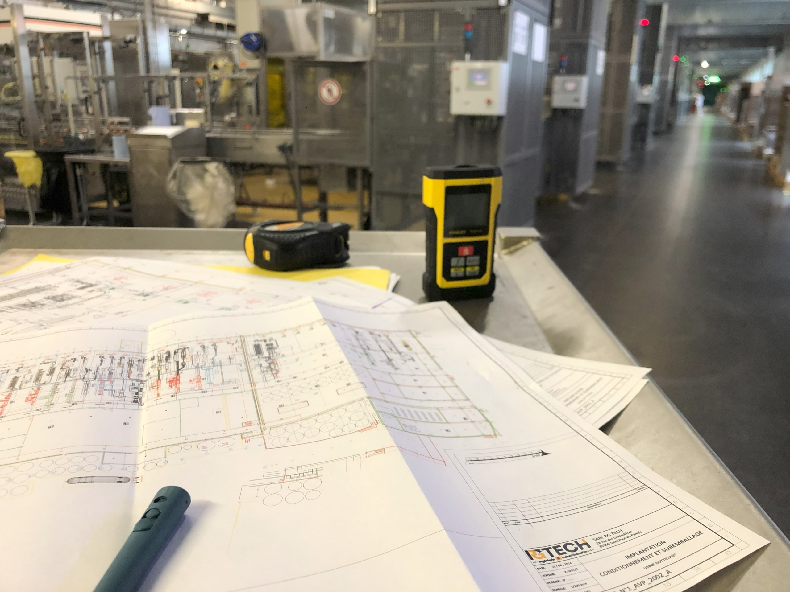prise de cotes pour MAJ plan implantation usine de conditionnement industrielle